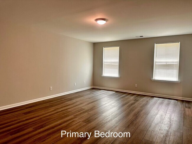Building Photo - 542 Sessile Oak Dr