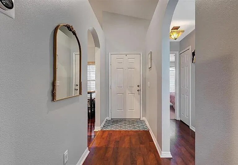 Front Hallway - 15412 Amberbeam Blvd