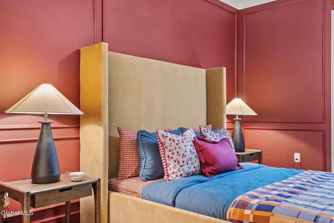 Building Photo - 19 Washington St