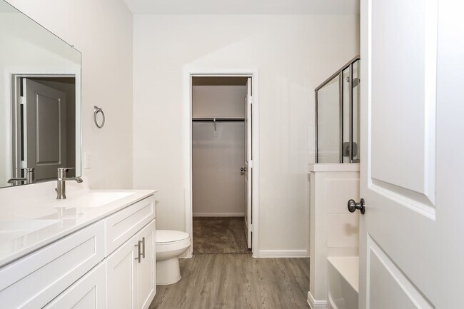 Building Photo - 13471 Maltessa Dr