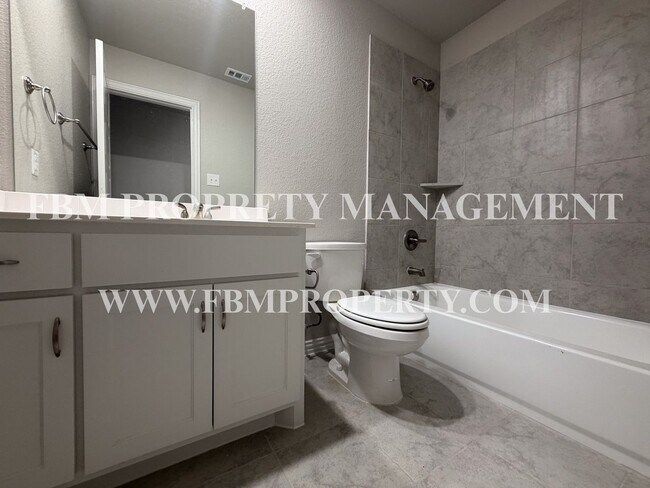 Building Photo - 432 Restoration Rd