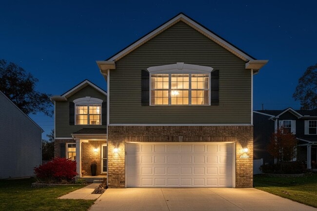 Building Photo - 33715 Birchlawn