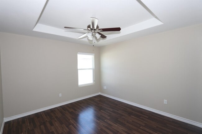 Building Photo - 7964 Elka Lp
