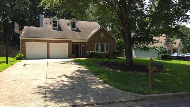 Primary Photo - 10480 Summer Creek Dr