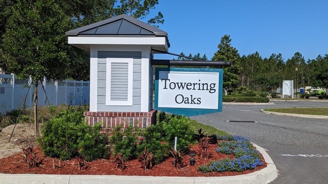 Building Photo - REDUCED RATE ON THIS 18mo LEASE (15mo & 12mo also available) AND WAIVED $250 Admin Fee (app. fee ...