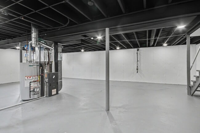 Building Photo - 11247 Fawnhaven Dr