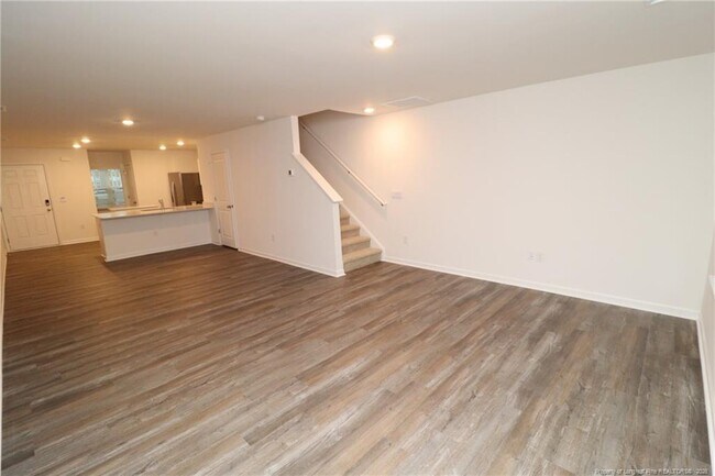 Building Photo - 5810 Brambleberry Way
