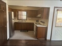 Building Photo - 680 Chalet Village Dr