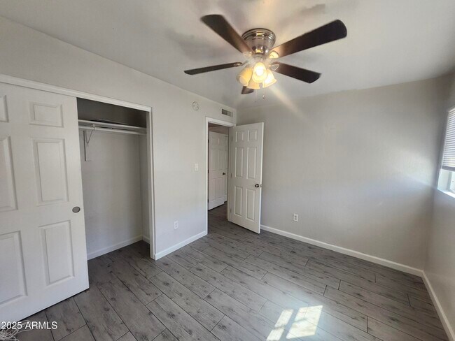 Building Photo - 4310 N 23rd Ave