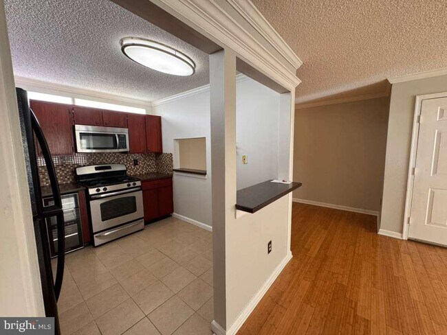 Building Photo - 34 Feiler Ct