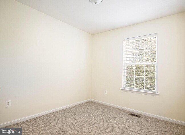 Building Photo - 2902 Indian Summer Ct