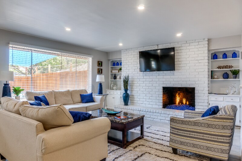 Building Photo - 7738 Village Trail Dr