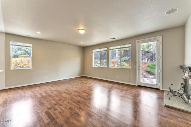 Building Photo - 24889 Ash Tree Ct