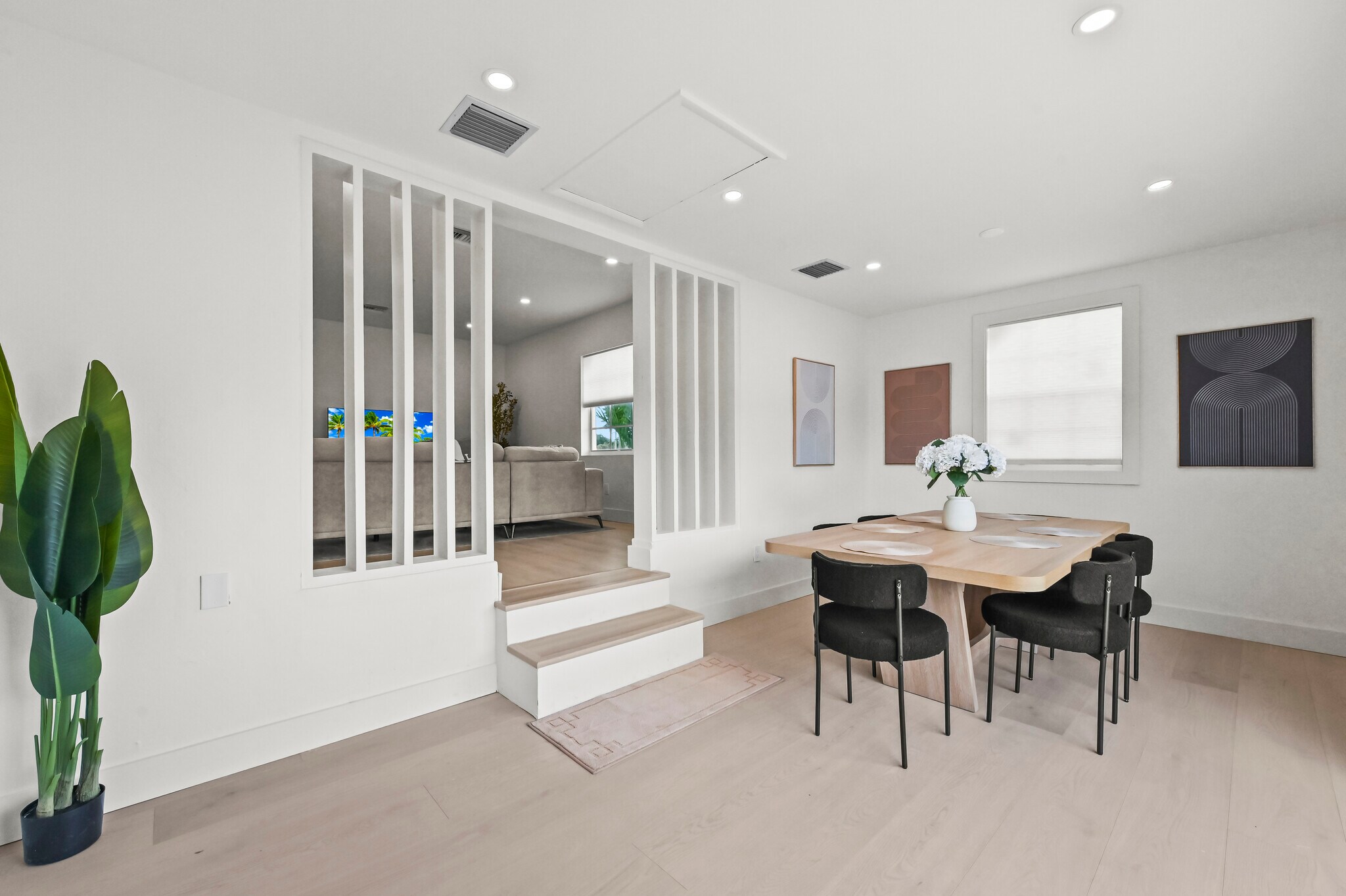 dining room - 3400 Parker Ave