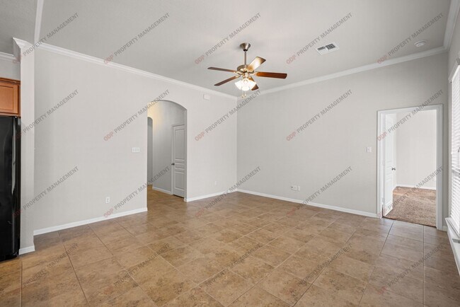 Building Photo - 418 Cross Dr.