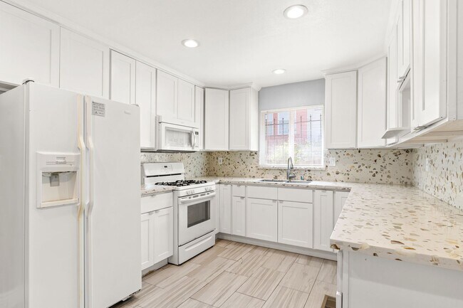 Building Photo - 1271 Ocean Ave