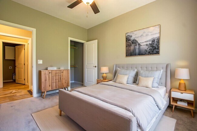 Building Photo - 358-S400 N Allen Street