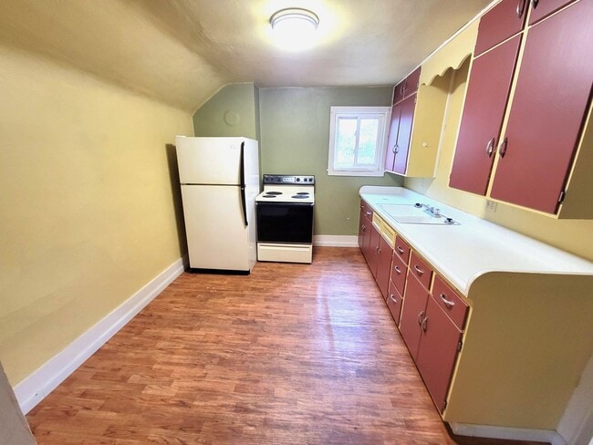 Building Photo - 1-518-512 N High St