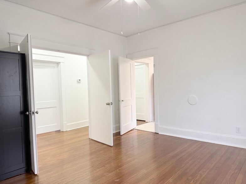 Bedroom 1: 13.5'x12' - 2205 Mayflower Dr