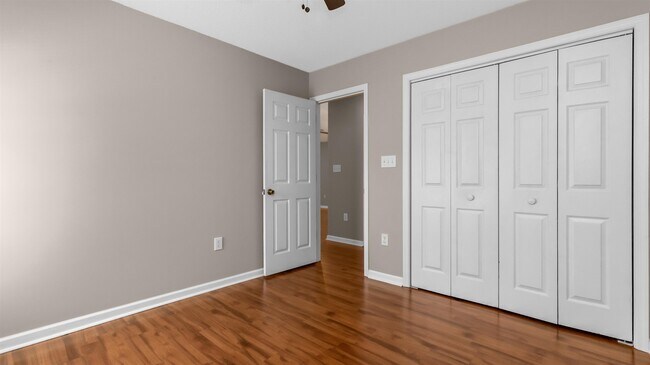 Building Photo - 112 Dusty Trail Ln