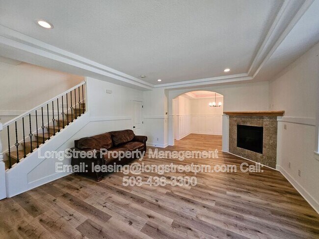 Building Photo - 11819 SW 60th Ave