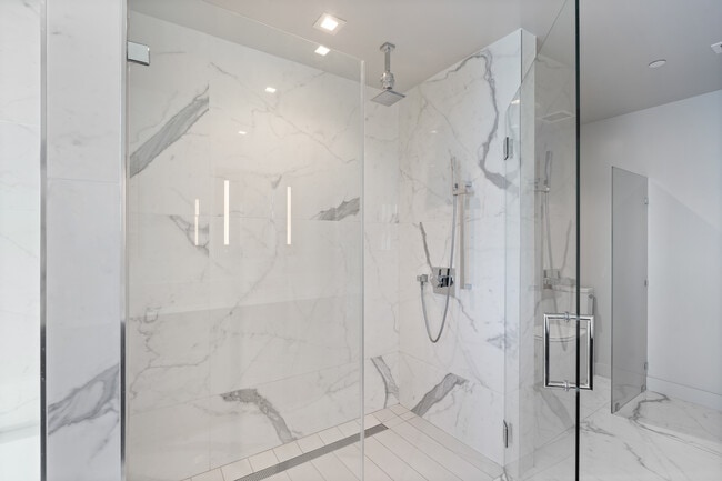 Building Photo - 1388 Kettner Blvd