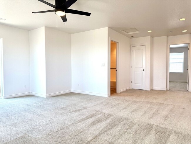 Building Photo - FABULOUS 2 STORY IN WOLF RANCH