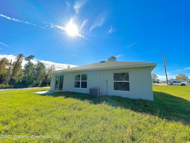 Building Photo - 9373 Fox Chapel Ln