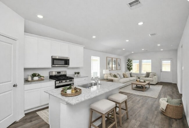 Building Photo - 3822 Zoeys Wy