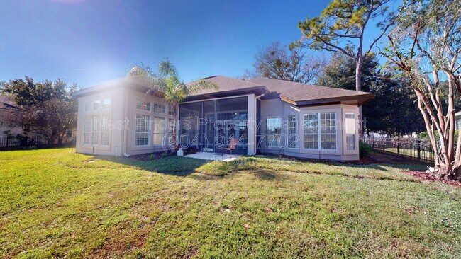 Building Photo - 10061 Vineyard Lake Rd E