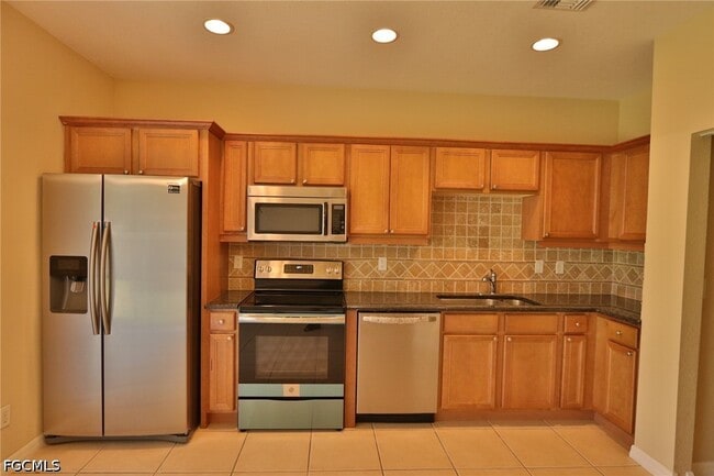Building Photo - 17615 Brickstone Loop