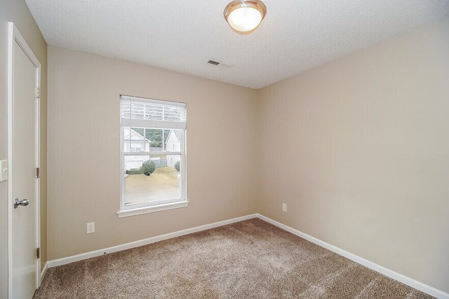 Building Photo - 5104 Oak Pasture Ln
