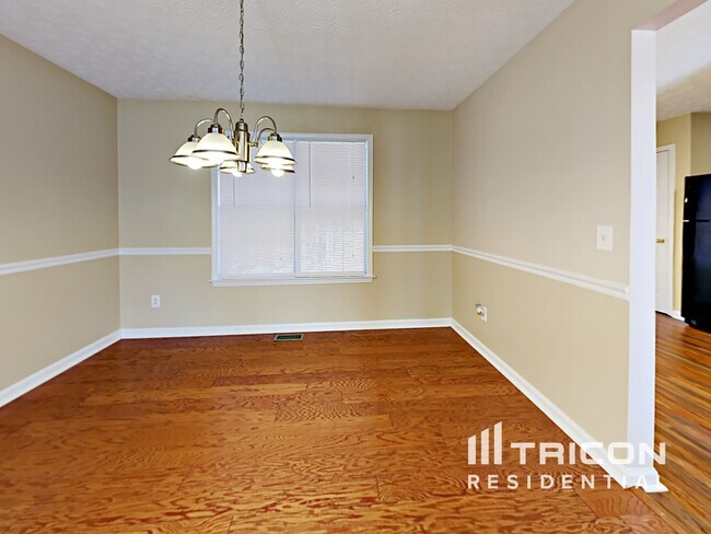 Building Photo - 78 Paradise Ln