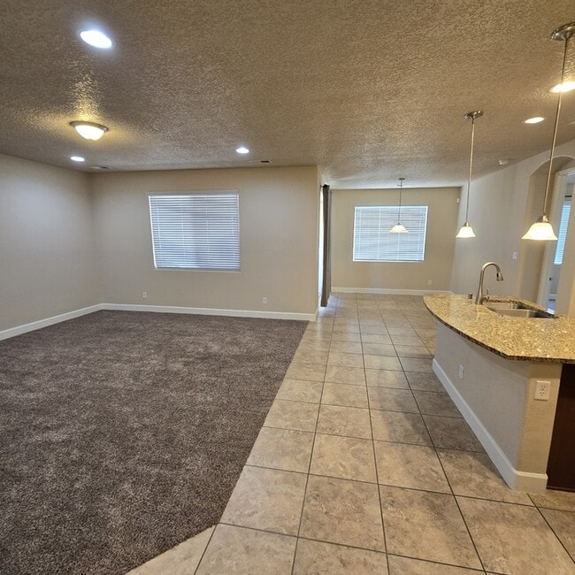 Building Photo - 8600 Chilte Pine Rd NW