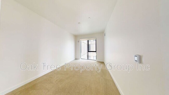 Building Photo - 532 Union St