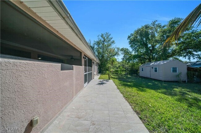 Building Photo - 3101 15th St W