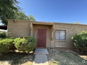 Building Photo - 4261 N 68th Dr