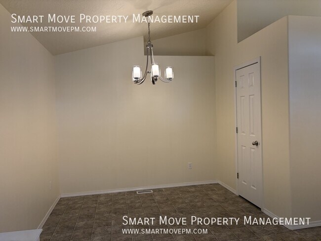 Building Photo - 1241 Ringneck Ct E