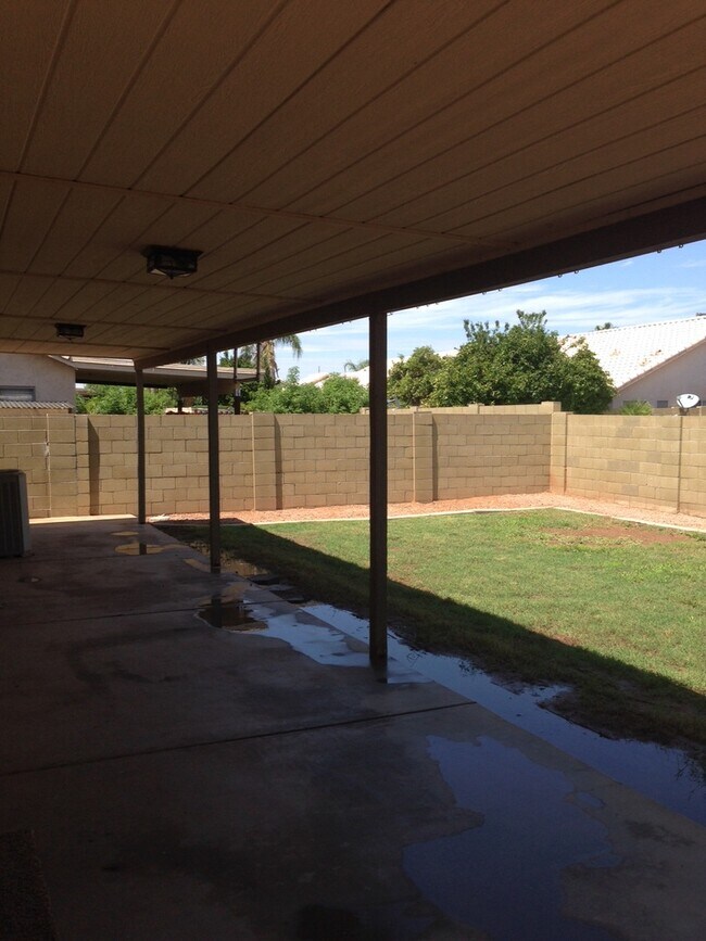 Building Photo - 2316 E Stottler Dr