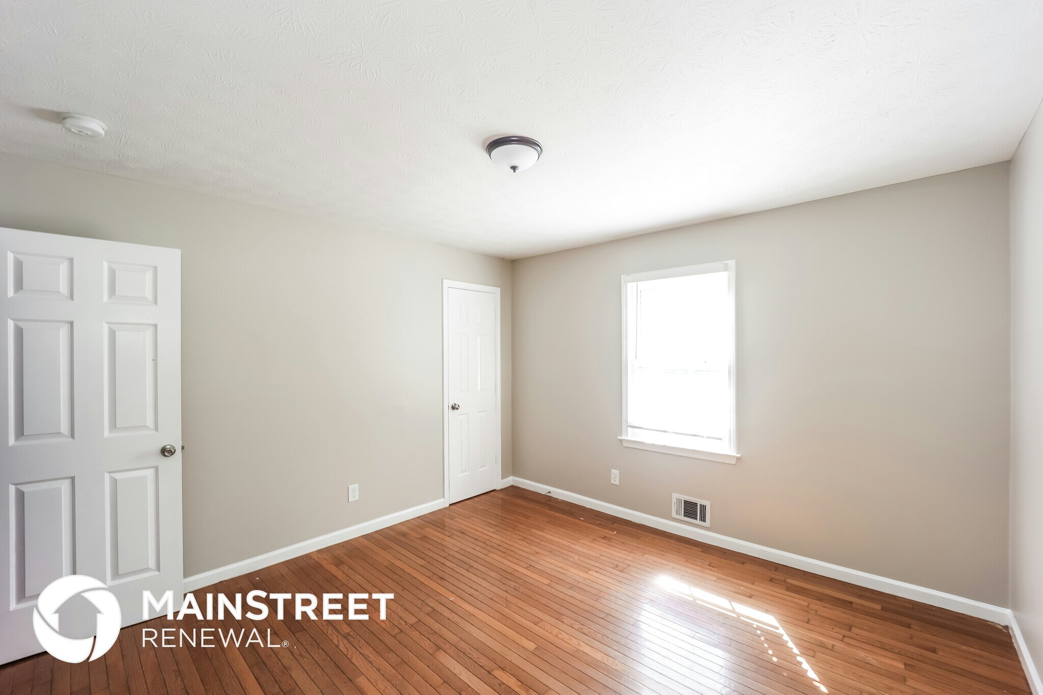 Building Photo - 298 Water Way Trail