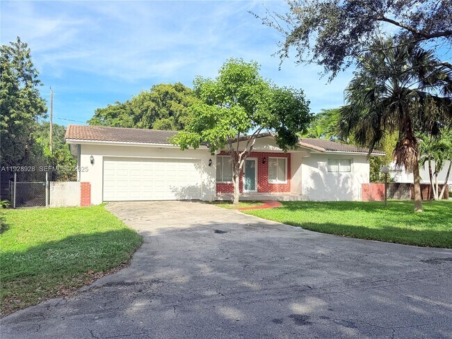 Building Photo - 45 NW 99th St