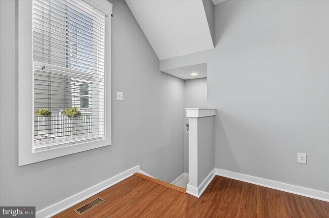 Building Photo - 22463 Verde Gate Terrace