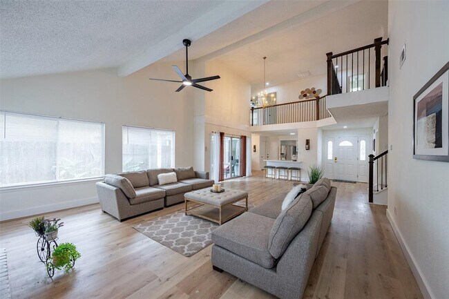 Building Photo - 12719 Ashford Knoll Dr