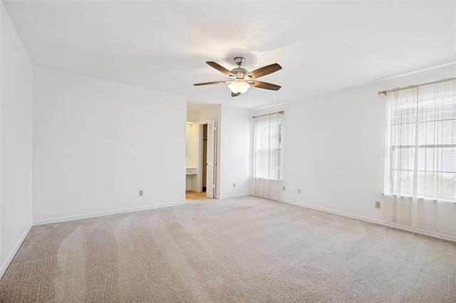Building Photo - 7726 Dentcrest Dr