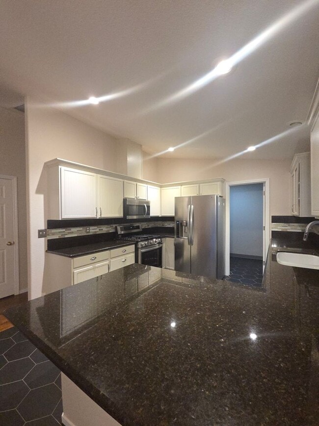 Building Photo - Love Where You Live! Beautiful 3-Bd Home in North Reno Available Now!