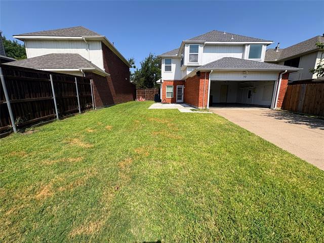 Building Photo - 512 Woodlake Dr