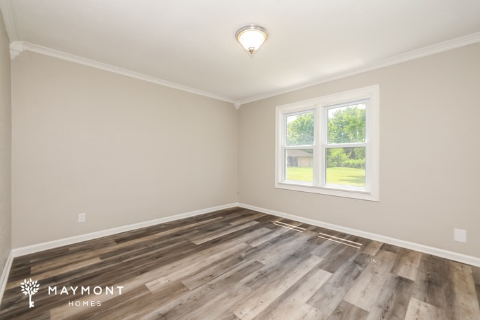 Building Photo - 1176 Highview Dr