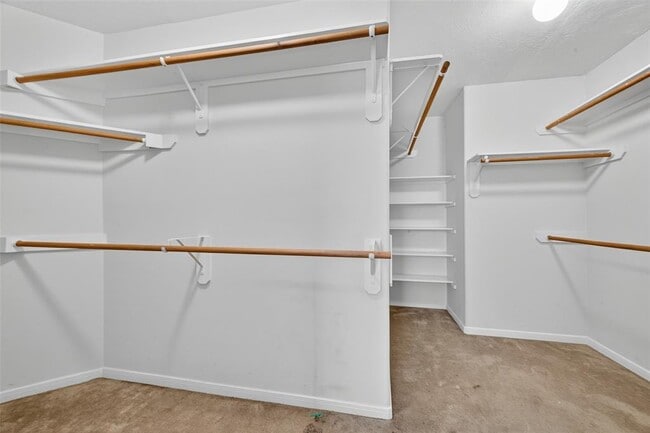 Building Photo - 5411 Losoya Ct