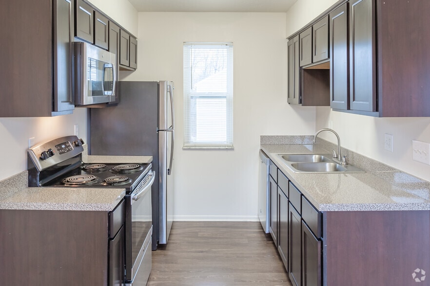 Timber Trails 100 Southern Trace D Dr Cincinnati OH 45255 Apartment