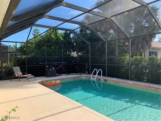 Building Photo - 8267 Laurel Lakes Way